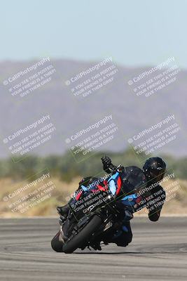 media/Oct-13-2025-Moto Forza (Mon) [[a66d839500]]/4-C Group/Session 3 (Turn 16)/